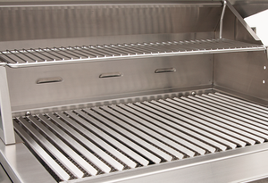 Stainless steel cooking grids and warming rack on the Solaire 27-Inch Grill available in a built-in model or a freestanding cart grill on unitedgrills.com